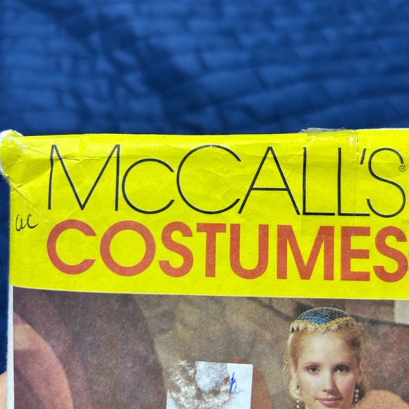 McCalls costumes-uncut -2663-size med medieval costumes- snood and shawl - Picture 2 of 7